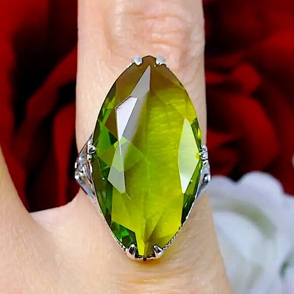 Sterling Silver Aquamarine Zircon Ring, Large Stone, Cocktail - Picture 7 of 8